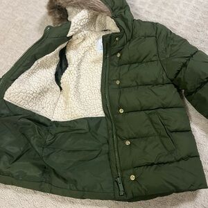 Girls Puffer jacket size 3t